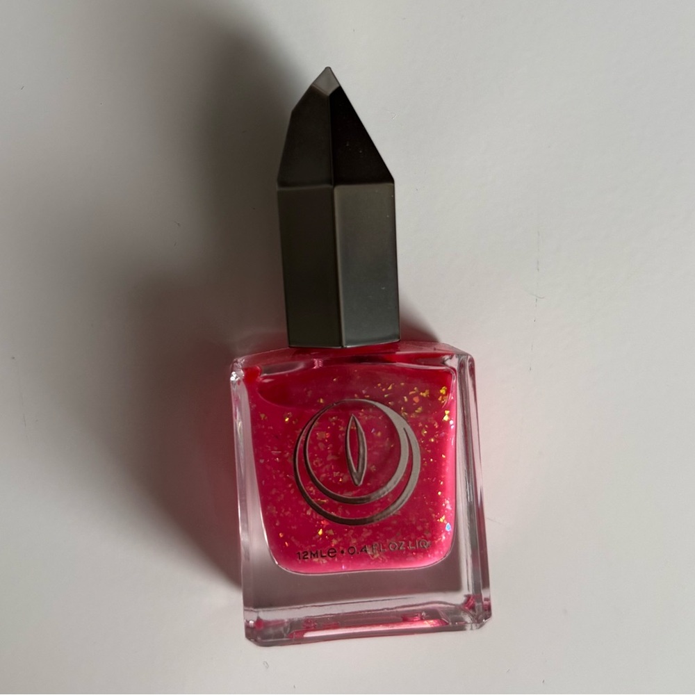 Mooncat “STRANGEBERRY” Nail Polish